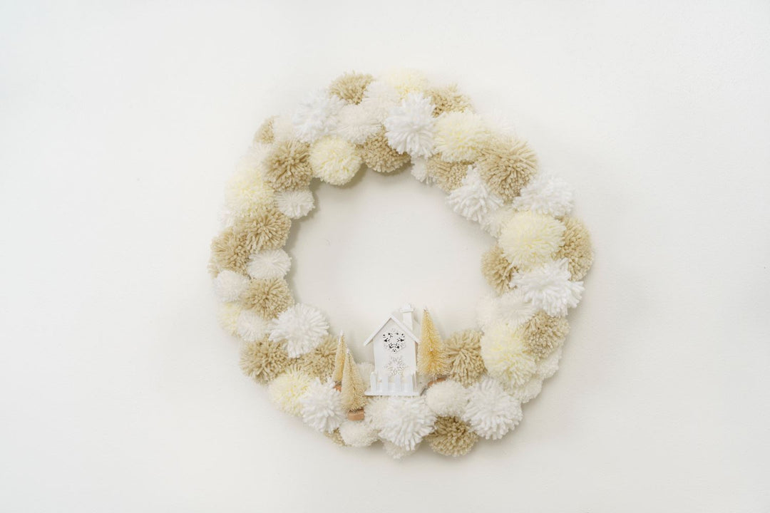 Winter Pom Pom Wreath with Tacky Glue
