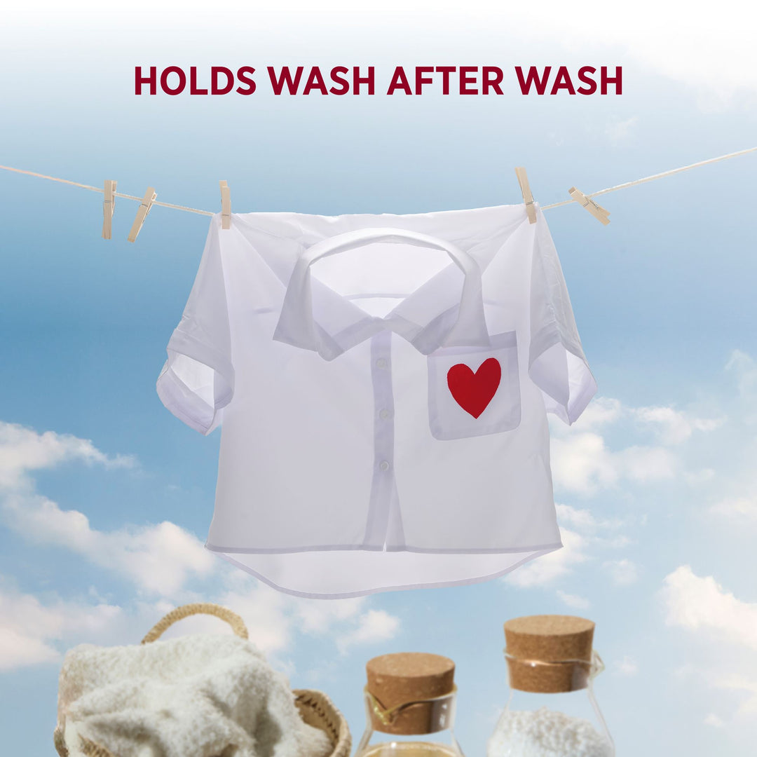 Picture of 43599 Aleene's Fabric Fusion Permanent Fabric Adhesive 4 fl. oz.